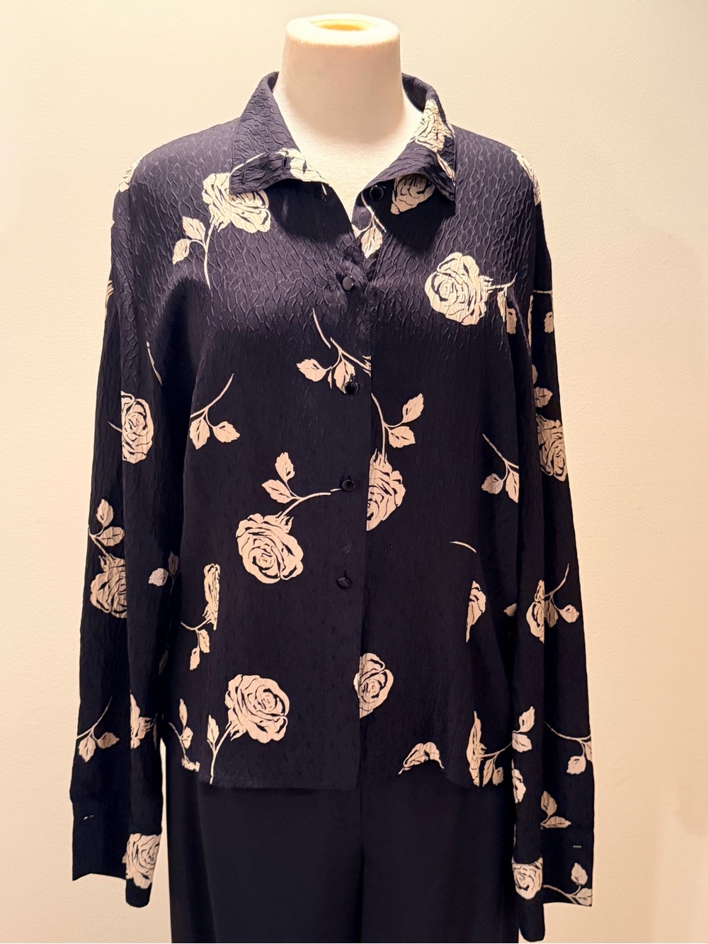 Guy Laroche Black Button-Down Shirt with Cream Rose Print